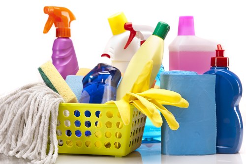 Curtain cleaning for Brixton businesses and homes with flexible local access